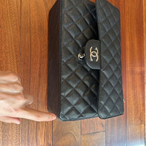 Authentic Classic Chanel black cavier jumbo - Picture 9 of 10